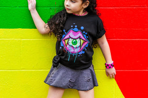 Vamp eye pop art  Unisex T-Shirt adult & toddler